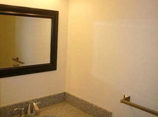 24 Northcutt Dr, Hampton, VA 23664