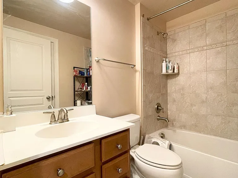 9661 Atterbury Ln — Photo 18