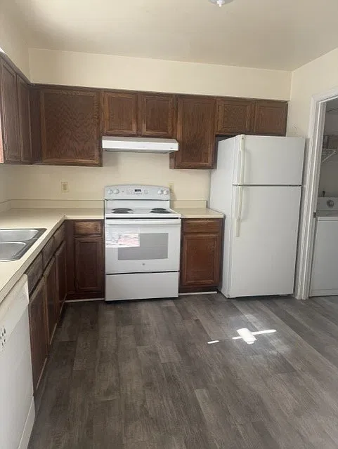 3 bed, 2.5 bath, 1364 sqft, $2,150 — Photo 4