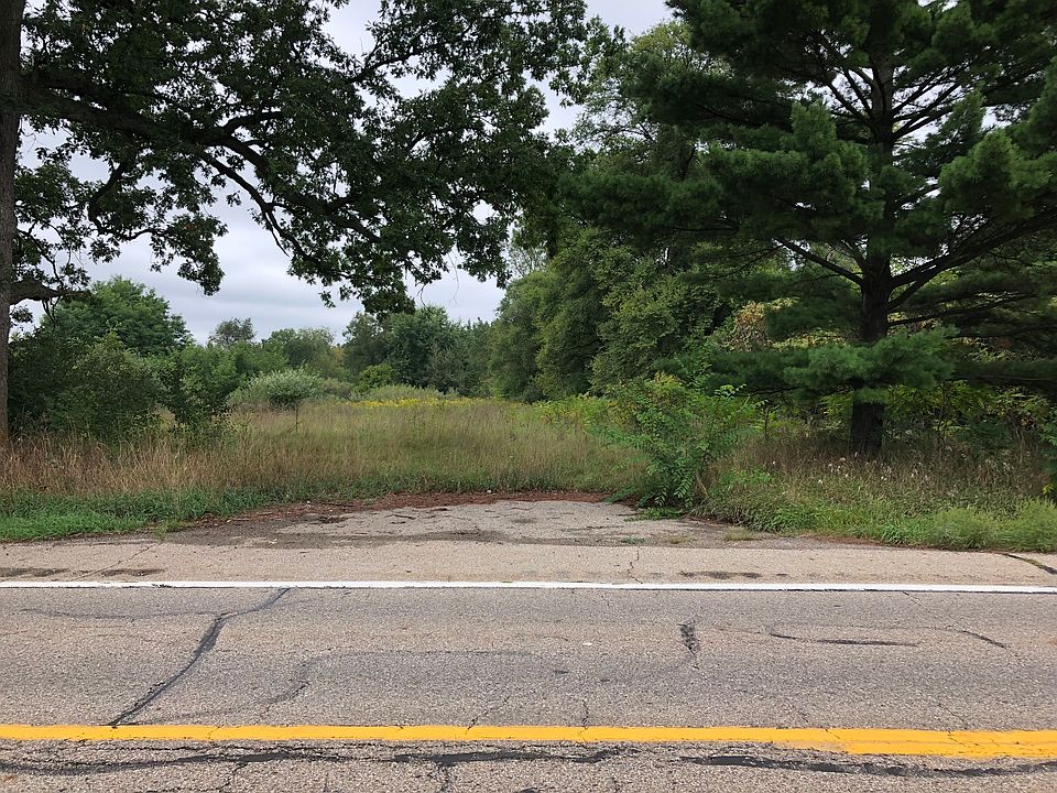 2nd image of 13125 W Michigan Ave