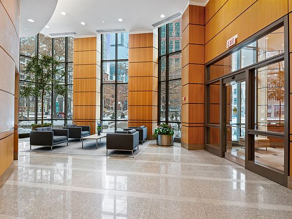 2nd image of 400 N Lasalle St #4304