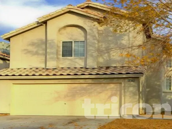 3730 Steinbeck Dr, Las Vegas, NV 89115