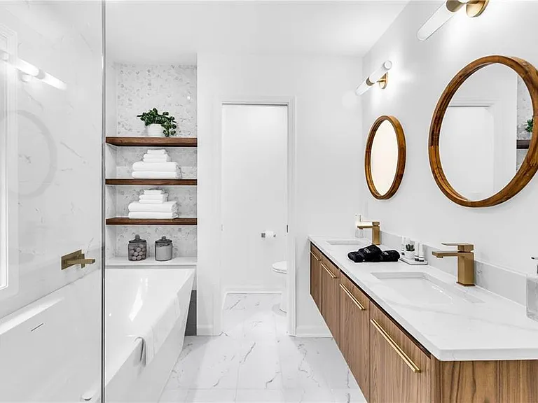3882 The Ascent NE — Photo 21