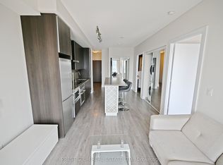 300 Front St W #2601, Toronto, ON M5V 0E9