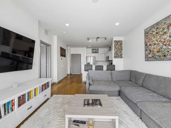 400 Herron Dr #416, Nashville, TN 37201