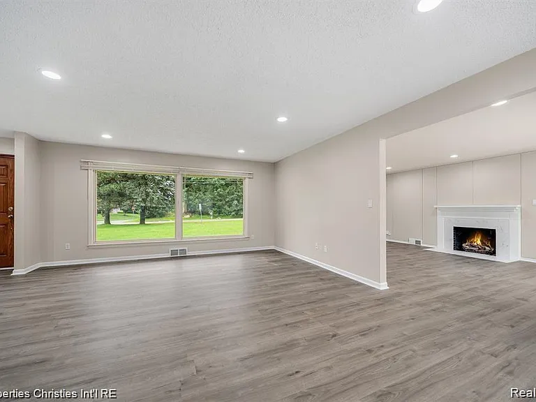 4912 S Clunbury Rd — Photo 11