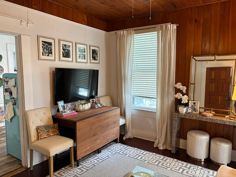 616 W Azeele St #3 — Photo 20