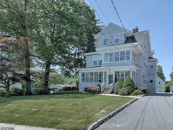 2nd image of 6 Hatfield St #2
