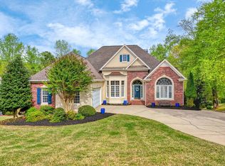 239 Horseshoe Lake Dr, Spartanburg, SC 29306