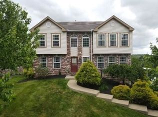 9236 Marshall Rd N, Cranberry Township, PA 16066