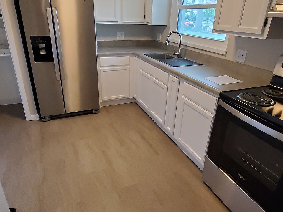 1st image of 7489 Case Ave