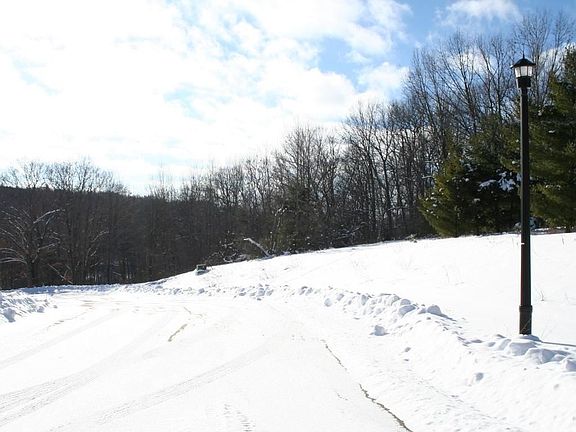 5th image of 1812 Woodbury Pkwy