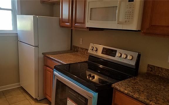 5th image of 1020 Saint Julien Dr