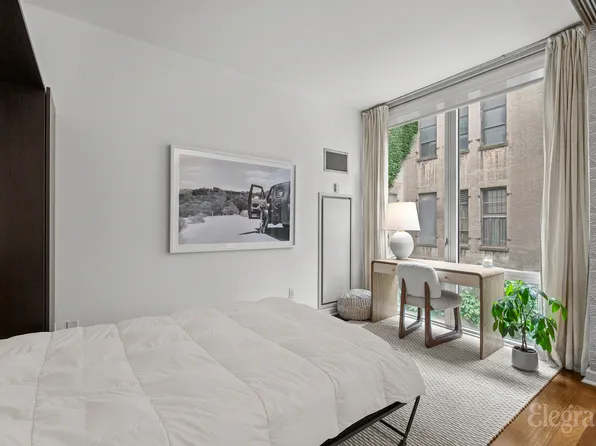 130 West 19th Street image 6 of 7