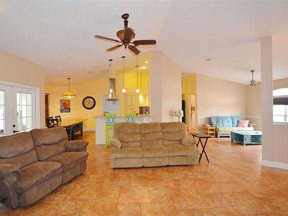 4th image of 1080 Chandelle Lake Dr