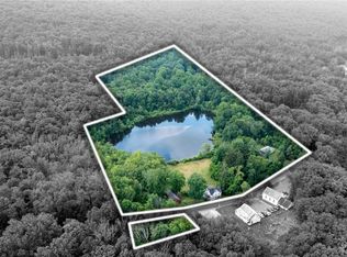 1038 Poplar Valley Rd E, Stroudsburg, PA 18360