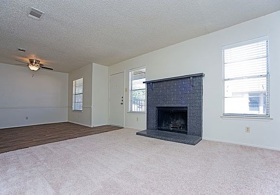 Living Room & Dinning