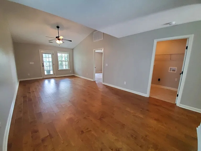 198 Buckhaven Way — Photo 4