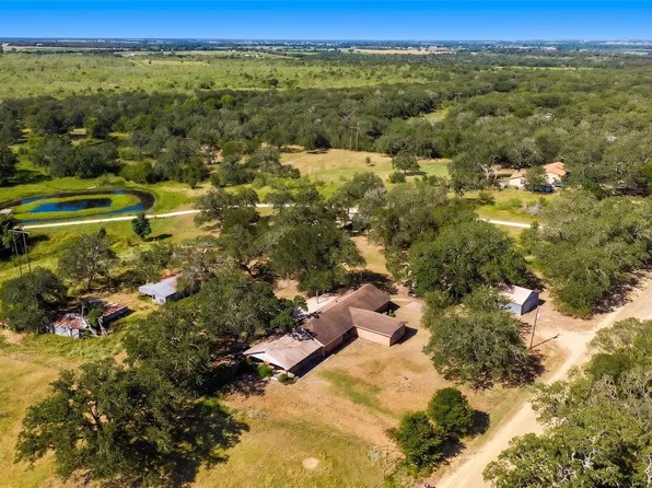 2173 County Road 434 Loop, Rockdale, TX 76567