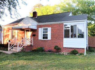 722 Pine Dr, Roanoke Rapids, NC 27870