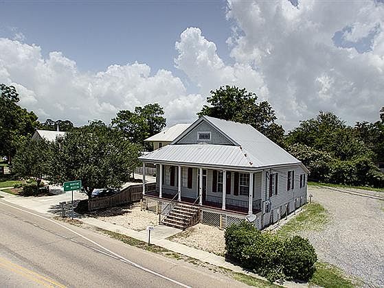 1st image of 104 Highway 22 W