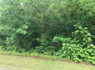 5697 Apple Meadow Dr, Gibsonville, NC 27249