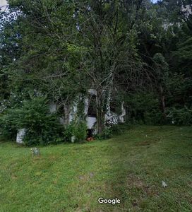 1880 Corvair Dr, Charleston, WV, 25387