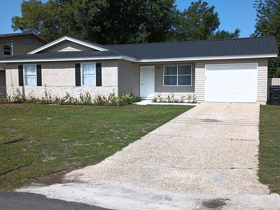 1st image of 823 Russ Lake Dr