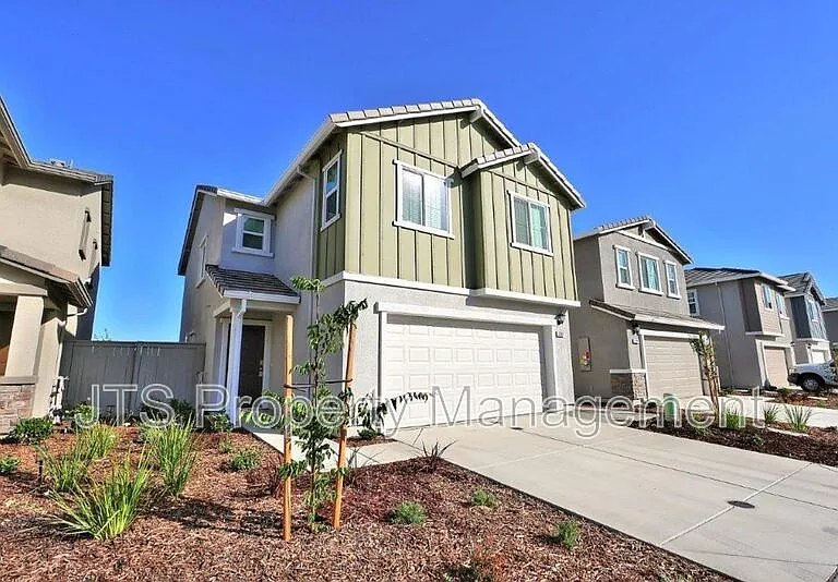 2097 Shady Tree Cir — Photo 79
