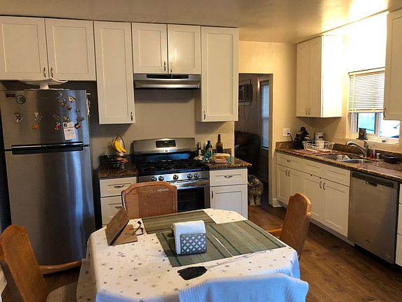 4th image of 446 E Sonoma Ave
