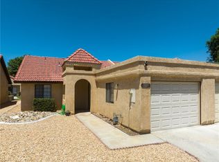 11636 Pepper Ln, Apple Valley, CA 92308
