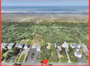 327 Sand Dune Ave SW, Ocean Shores, WA 98569