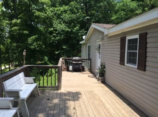 8577 Grassy Rd, Marion, IL 62959