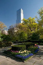 1214 Fifth Avenue in Upper Carnegie Hill
