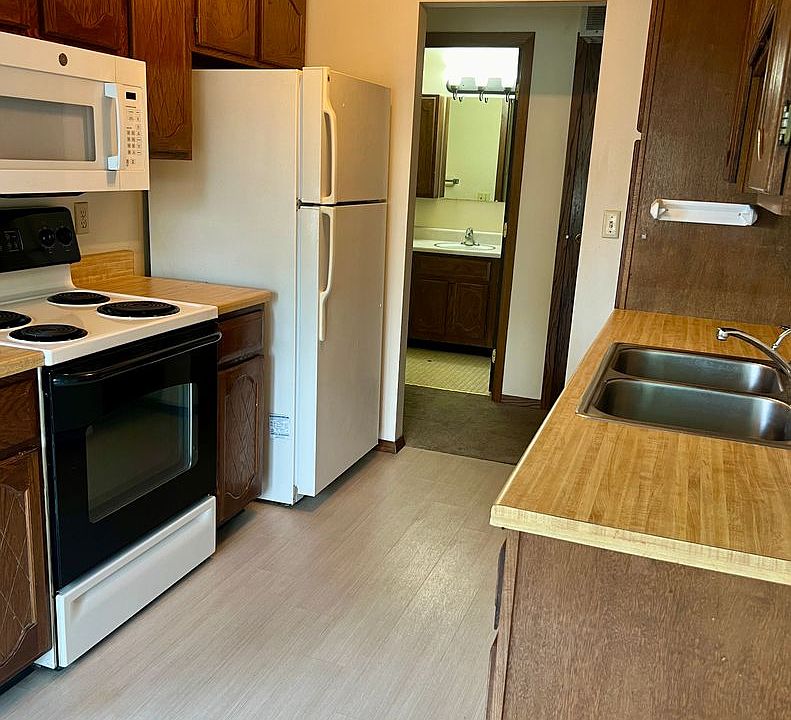 1st image of 2316 S Cliff Ave #6