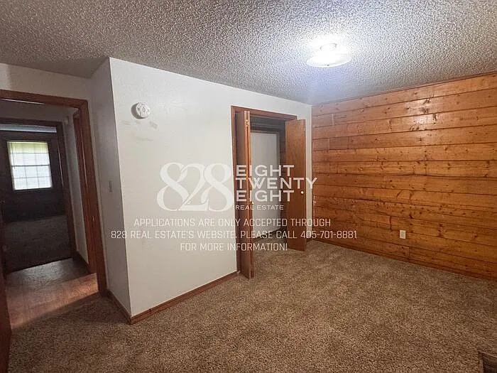 503 E Maple St — Photo 21