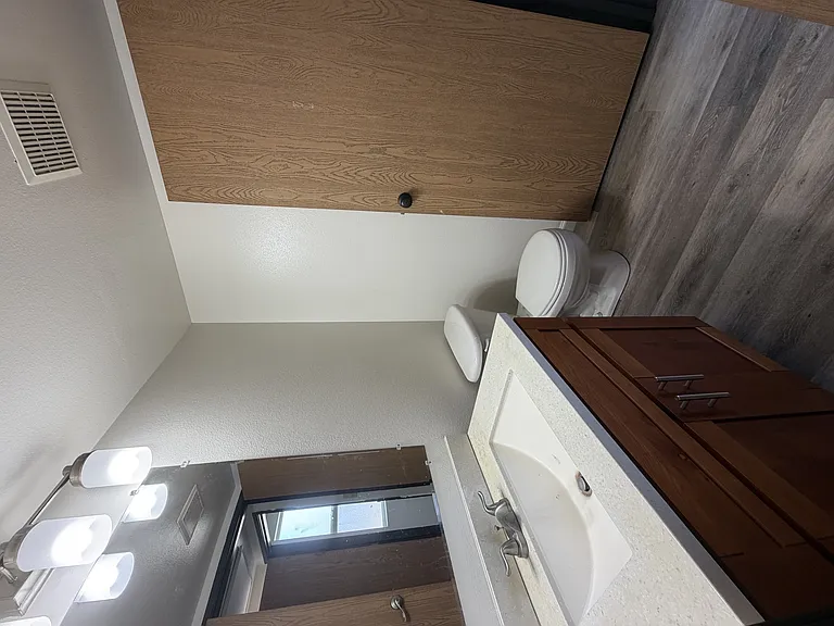 The Waterfront Apartments at Kahului — Photo 17