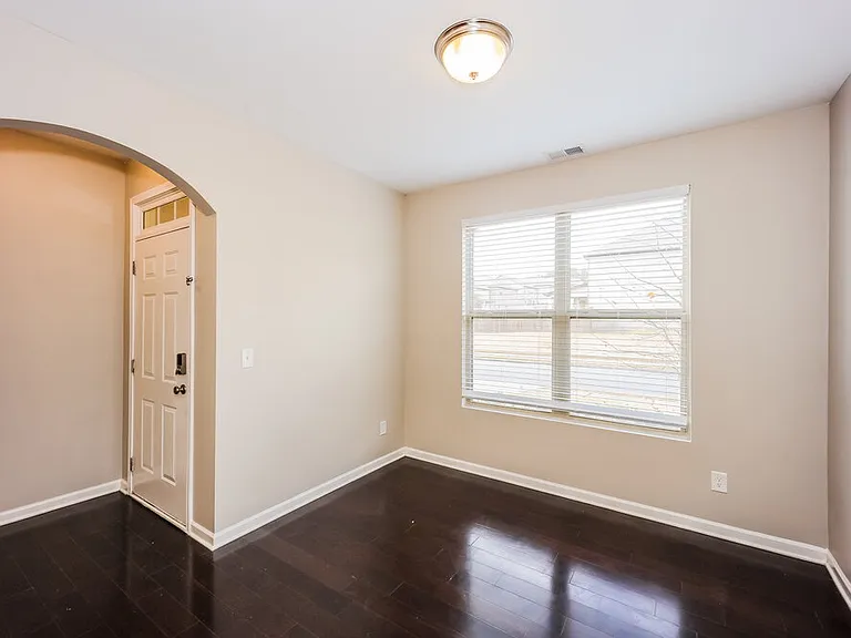 4782 Brookwood Pl — Photo 4