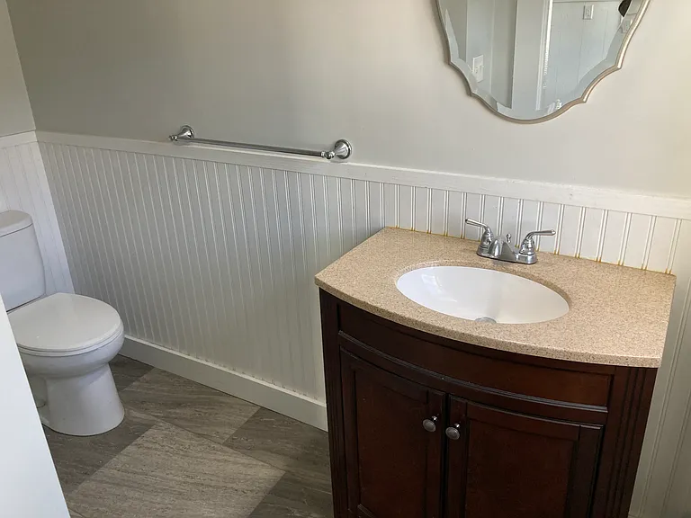 1 Franklin St #3 — Photo 5