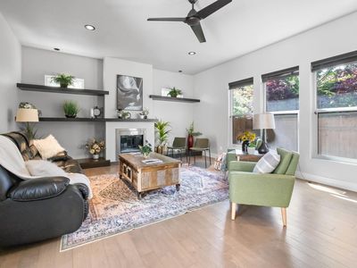 1211 E Spinnaker Ln, Boise, ID, 83706
