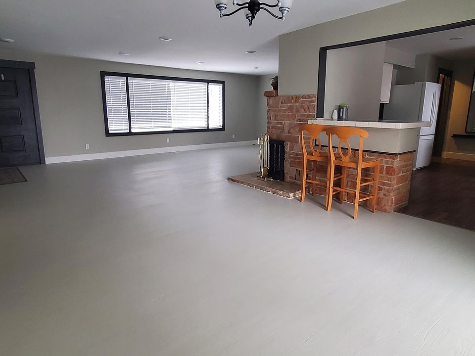 1st image of 6814 W Umatilla Ave