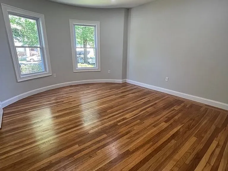 3-765 Columbia Rd — Photo 16