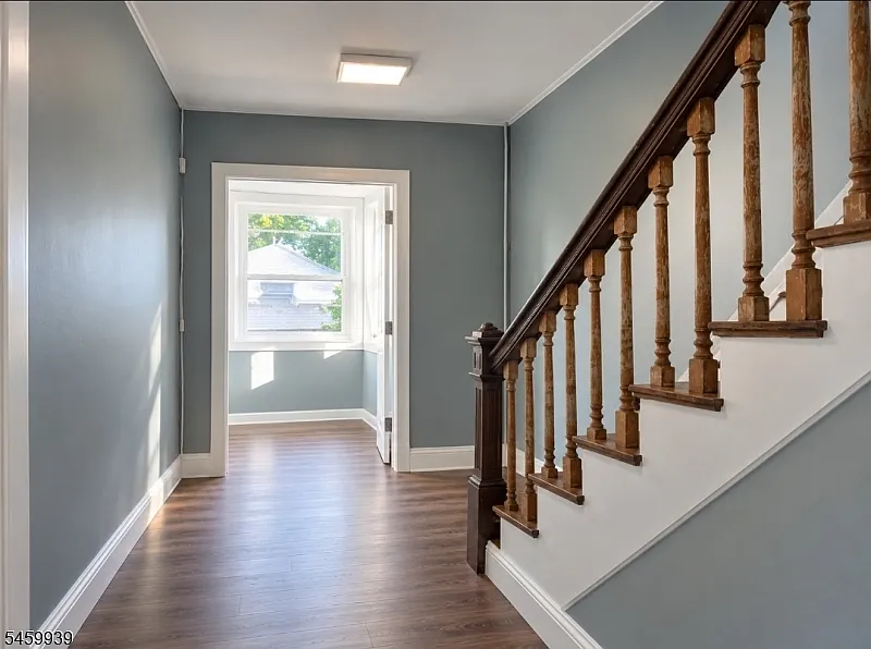 173 Watson Ave — Photo 1