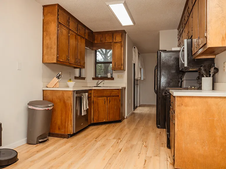 118 Kipling Dr — Photo 6