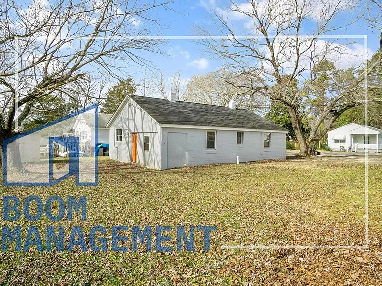 1411 Parham St — Photo 14