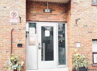 115 8th St #10-06, Toronto, ON M8V 3C5
