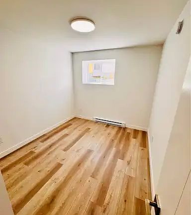 4th image of 351 Kildare Ave W #1A