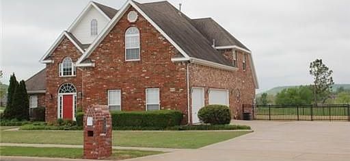 2nd image of 1331 S River Meadows Dr