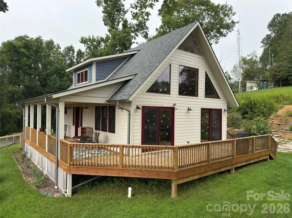 1856 Cabbage Patch Rd, Burnsville, NC 28714