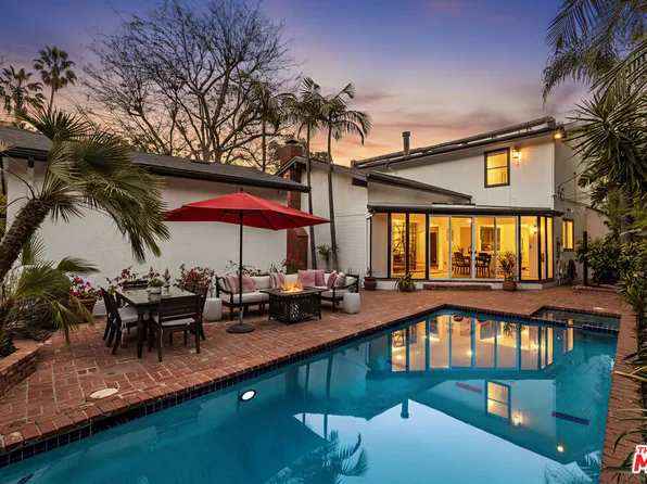 8606 Allenwood Rd, Los Angeles, CA 90046